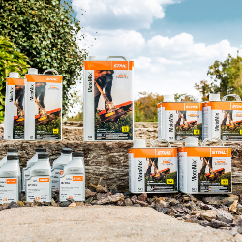 Stihl outdoor string and oil.